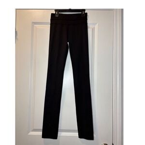 Lululemon Black Straight Leg Yoga Pants Activewear Leggings Womens Size 2